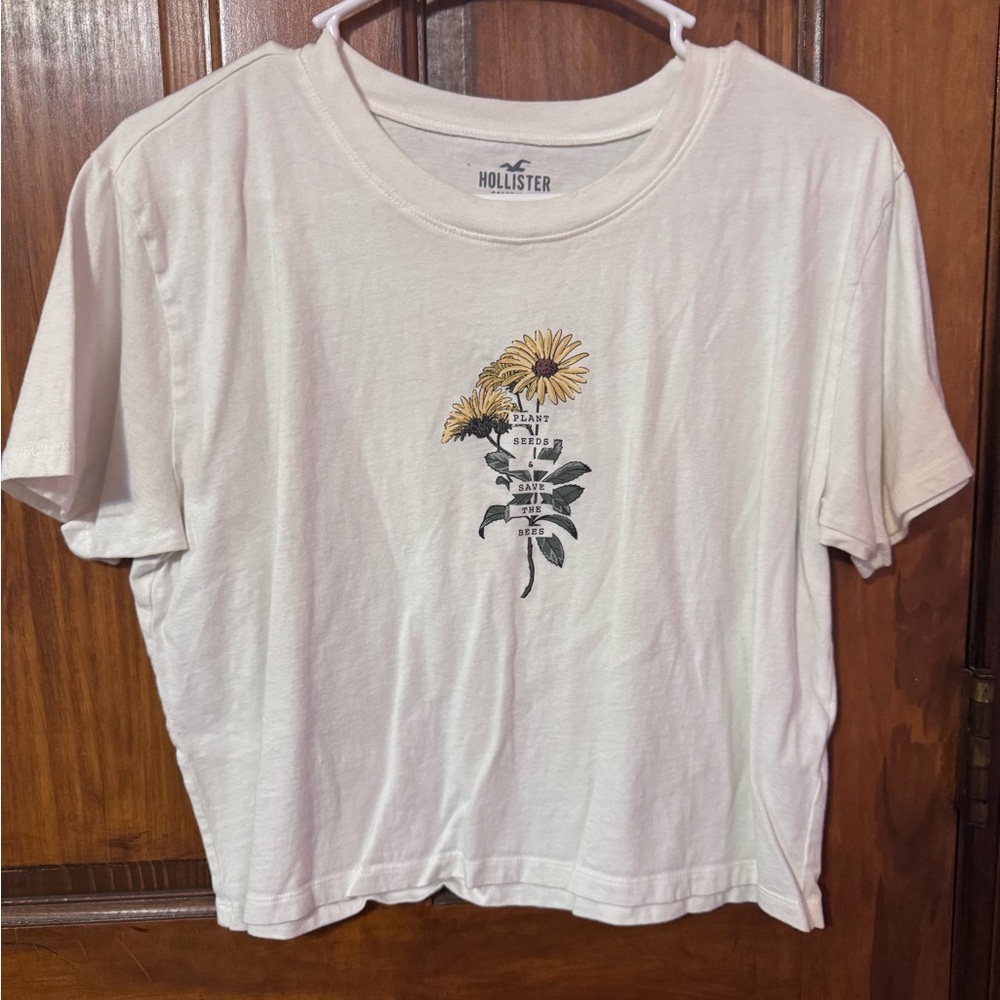 Hollister White Floral Graphic Tee